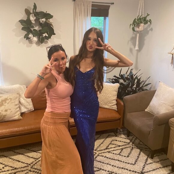 Meet your Posher, Ella - Picture 2 of 3